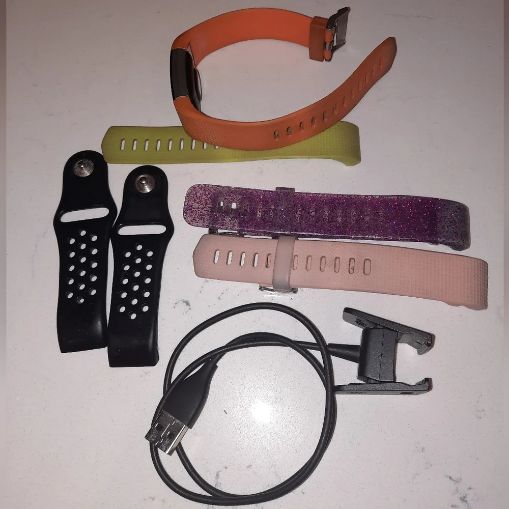 Fitbit Charge 3, Fitness Activity Tracker bundle 3 watch bands & charger GUC